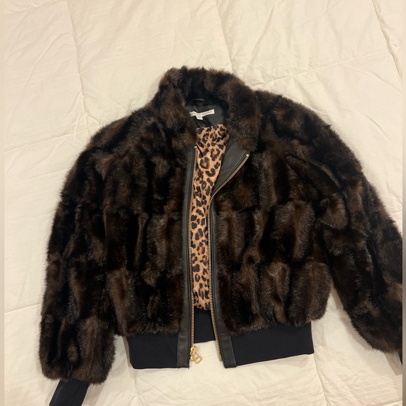 Veronica Beard Faux Fur Jacket - Picture 2 of 6